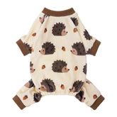 Pijama Fitwarm para perro erizo, vista frontal, mantiene calor suave durante paseos fríos.