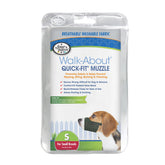 Bozal Four Paws con ajuste rápido para perros pequeños, cómodo y seguro para paseos.