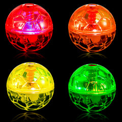 Bola Frienda para gato con iluminación y movimiento, ideal para juego nocturno.
