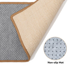 FUKUMARU rasca-gato montado en pared con cintas para fijación.