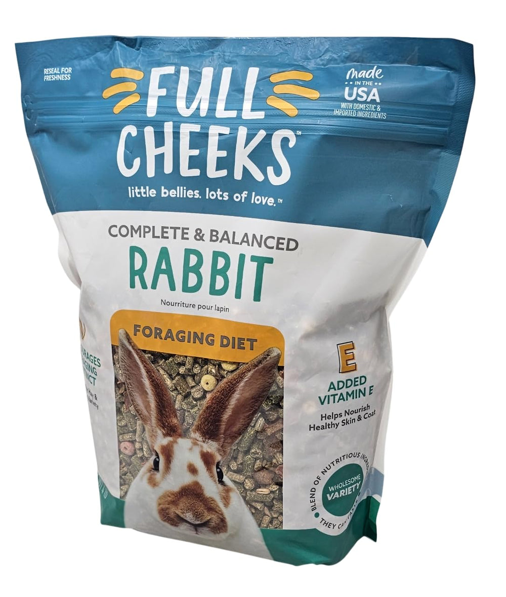Full Cheeks pellets para conejos en bolsa de 4 lb, ideal para forraje.