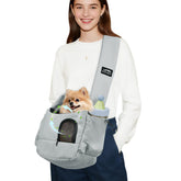Sling Furtent con correa ergonómica para paseos cómodos.