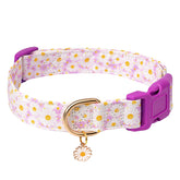 Collar Gelwoo con hebilla ajustable y flor lila para paseos cómodos