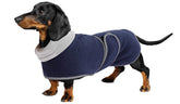Chamarra Geyecete para dachshund, vista frontal, ideal para paseos invernales.