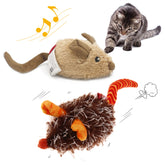Gigwi ratón móvil marrón en acción para gatos.