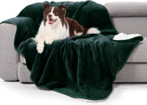 gogobunny manta-cama-impermeable-sherpa-verde-bosque protege camas y muebles de líquidos.
