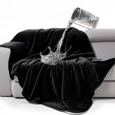 Manta impermeable gogobunny para cama y sofá protege frente a derrames.
