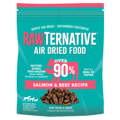 Grandma Mae's RawTernative con salmón y res, textura jugosa para perros exigentes.