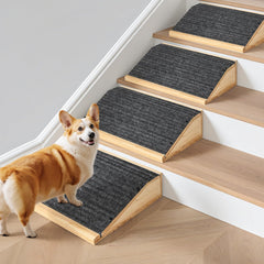 GreenPetopia, rampa de madera para perro con escalón, facilita subir escaleras con seguridad.