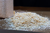 GuineaLoft Sandy Beach Bedding, barra-compacta para jaula, dispensa limpia y seca.