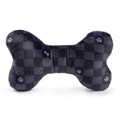 Detalle de bordado elegante en Haute Diggity Dog Chewy Vuiton, toque sofisticado.