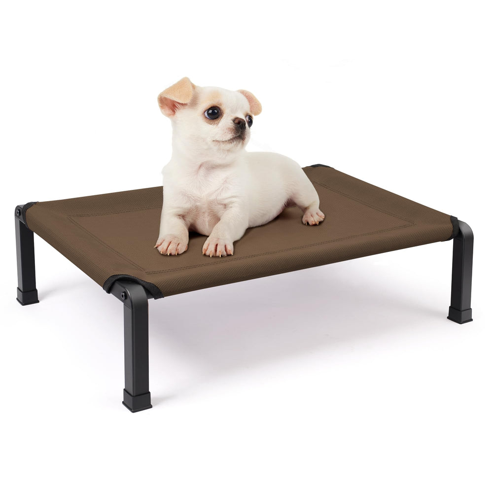 Cama Heeyoo para perro elevada con malla Textilene, enfriamiento y confort al aire libre.