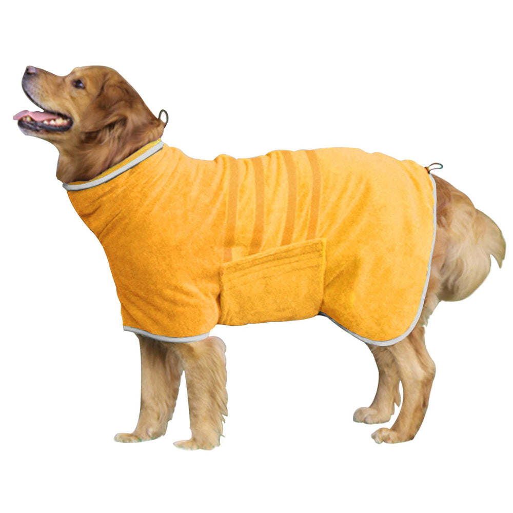 Bata de secado para perros HhiMyOct, vista frontal en amarillo, ayuda a secar rápido tras el baño.