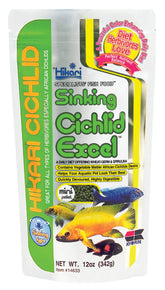 Hikari Cichlid Excel ofrece pellets de 12 onzas para alimentación diaria equilibrada.