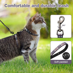Hikiko arnés para gatos muestra material suave para paseos agradables.