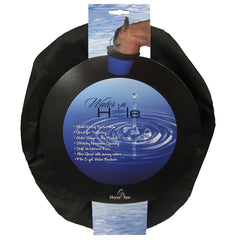 Horse Spa Water-n-Hole: capacidad de 5 galones para beber cómodo.