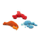 HuggleHounds Wee Huggles cangrejo peluche, ideal para juego suave y mordisqueo ligero.