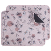 IEUUMLER almohadilla absorbente lavable para perros en rosa daisy mantiene el suelo seco.