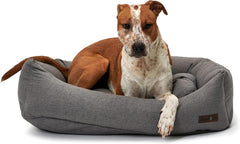 Jax & Bones Napper con bordes acolchados para mayor comodidad.