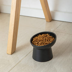Tazón negro mate KITCHENLESTAR para gato, estilo moderno y uso diario.