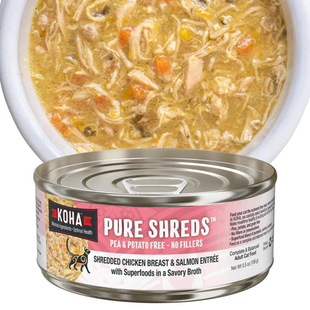 KOHA Pure Shreds lata pollo y salmón, textura deshebrada para gatitos selectos.
