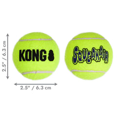 KONG Air Dog SqueakAir, materiales duraderos que soportan juego prolongado.