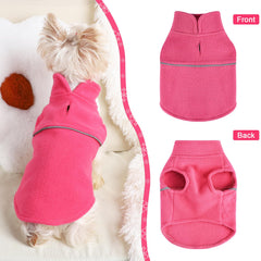 Kosiyi sudadera para perros pequeños, vista posterior, ajuste cómodo y cálido.