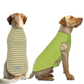 KYEESE camiseta perro 2pack rayas verde frente, sensación suave para paseos diarios.