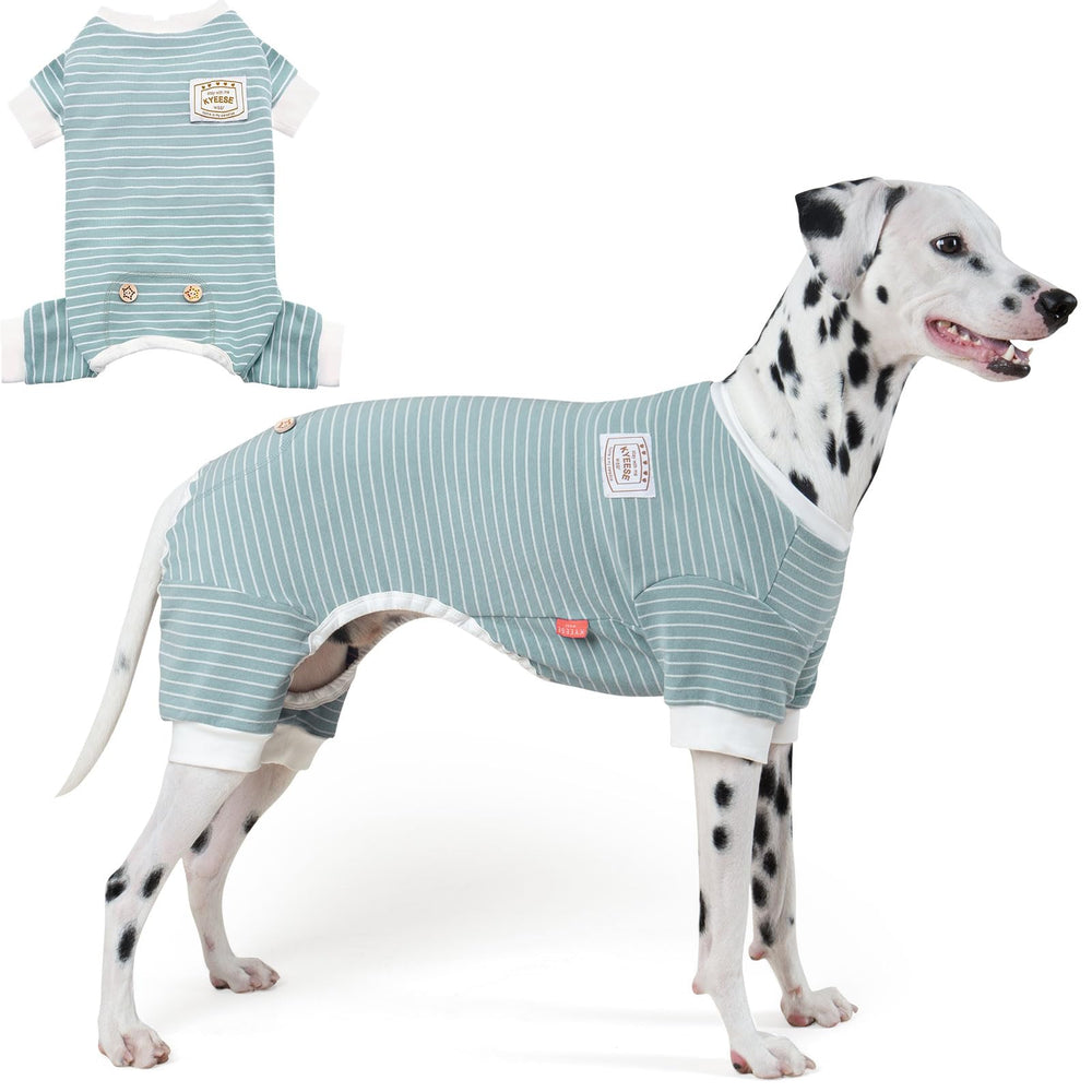 KYEESE pijama para perros con rayas verdes, frontal, descanso cómodo.
