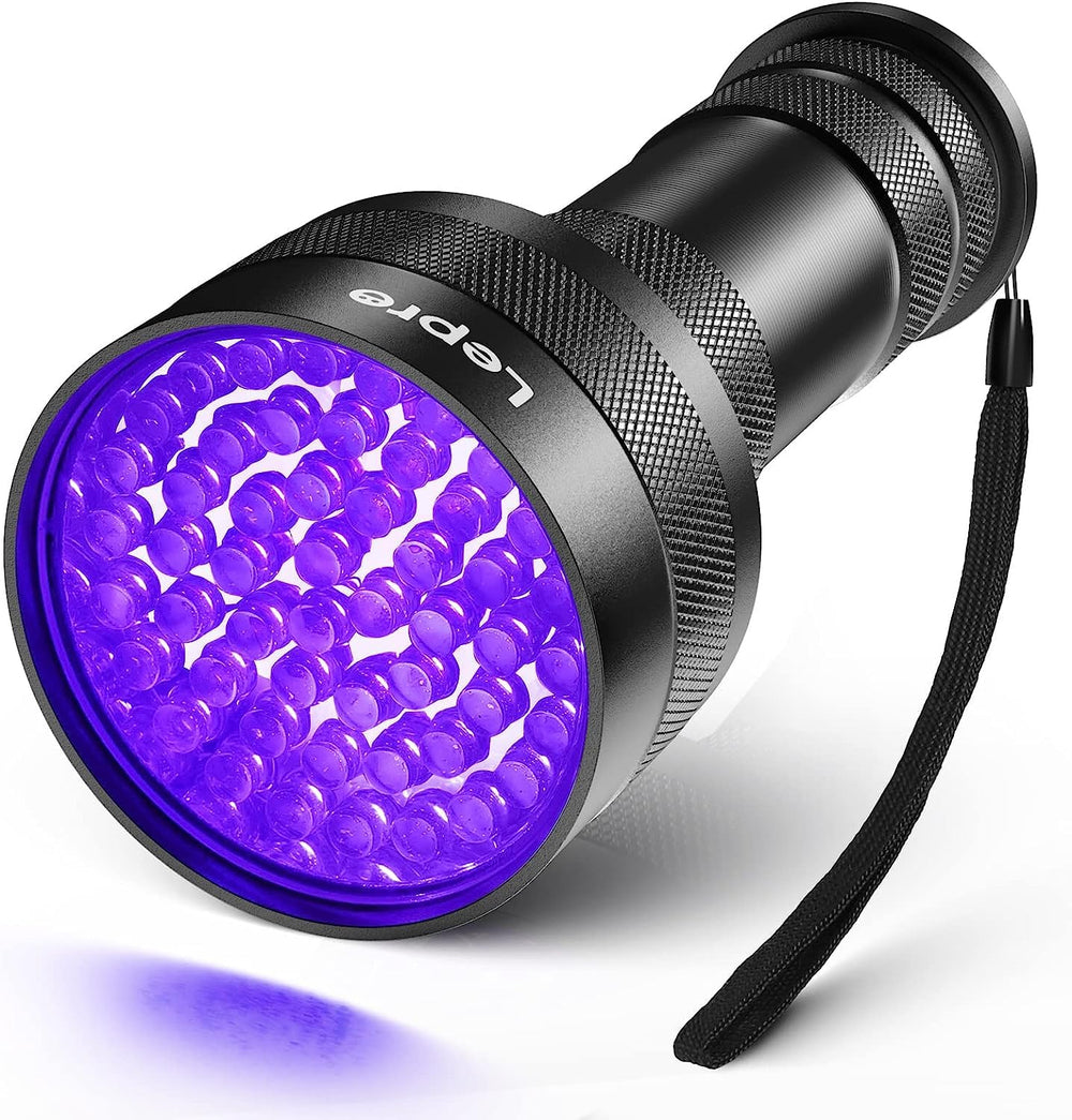 Lepro 51 LEDs UV, luz en mano para revelar manchas invisibles en textiles.