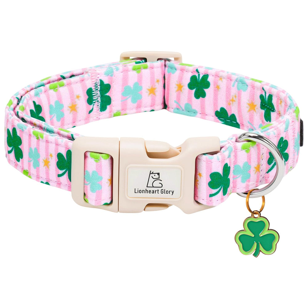 Collar Lionheart Glory con trébol rosa, cómodo y duradero para perros grandes.