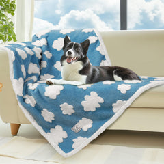 Manta Luciphia impermeable para perros protege muebles y mantiene seco al animal.