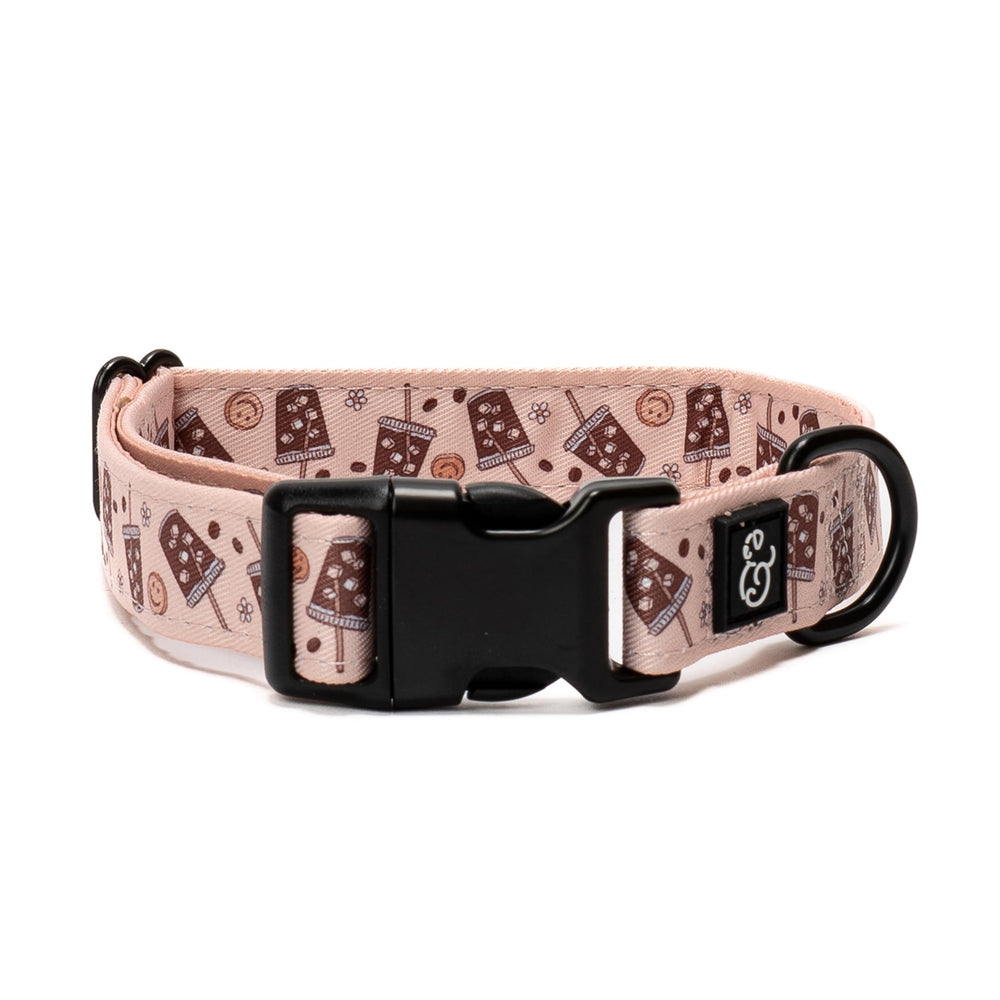 Collar Lucy & Co. con hebilla metálica resistente para paseos diarios.