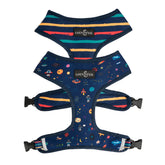 Lucy & Co. arnés patrón espacial frontal, para paseos cómodos