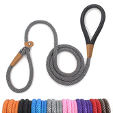 Lynxking correa deslizante para perro de 6 pies ofrece control suave durante paseos.