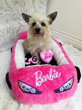 Megatoys Barbie cama acolchada de coche rosa para mascotas pequeñas, confort inmediato