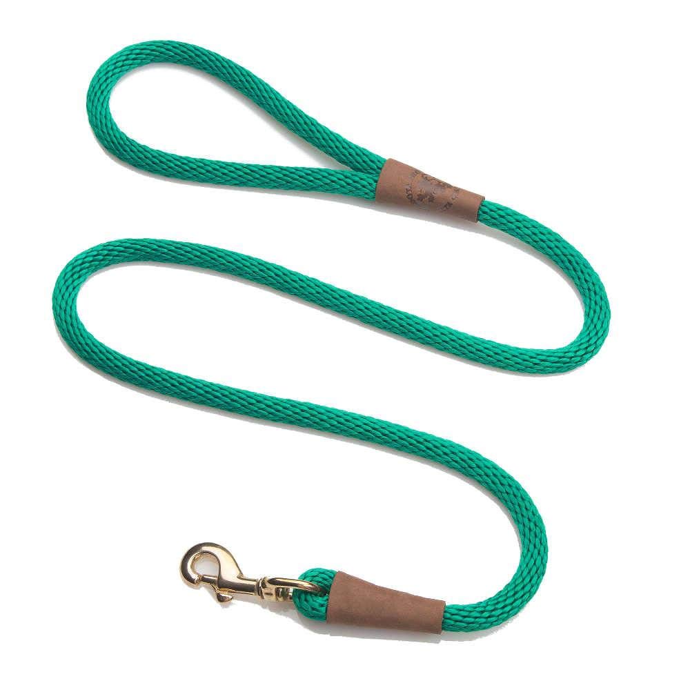 Mendota Snap Leash trenzada estilo británico en verde Kelly, ideal para caminatas.