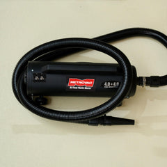METROVAC MB-3: incluye accesorios y cable de 3 conductores para uso profesional.