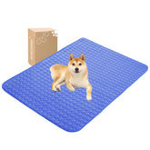 Manta Microcosmos enfriamiento azul para mascotas y personas.