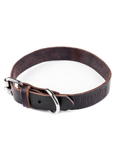 Collar Mighty Paw de cuero envejecido para uso diario con estilo