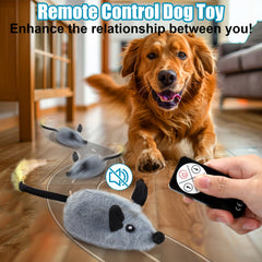 Juguete con cola extendida para perros durante juego dinámico.