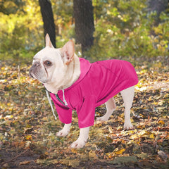 Morezi capa de lluvia para perros vista trasera, diseño impermeable para días mojados.