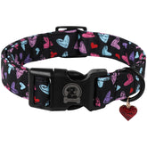 MR.CHUBBYFACE collar para perros con corazón rojo y ajuste cómodo.