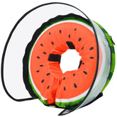 Collar de recuperación inflable MRSOHRET con diseño sandía, ideal para evitar que la mascota lama heridas.