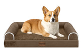 Cama NANUYA para perros con superficie velvet impermeable para limpieza fácil.