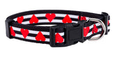 Collar Native Pup San Valentín con corazon rosa, perfecto para paseos diarios.