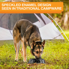 Neater Pet Brands cuenco enamelado negro con base antideslizante para evitar derrames.