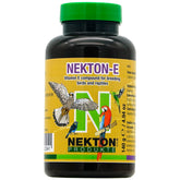 Nekton E para aves en botella: suplemento de vitamina E para bienestar diario.