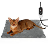 La NICREW almohadilla calentadora para gatos en reposo ofrece calor cómodo.