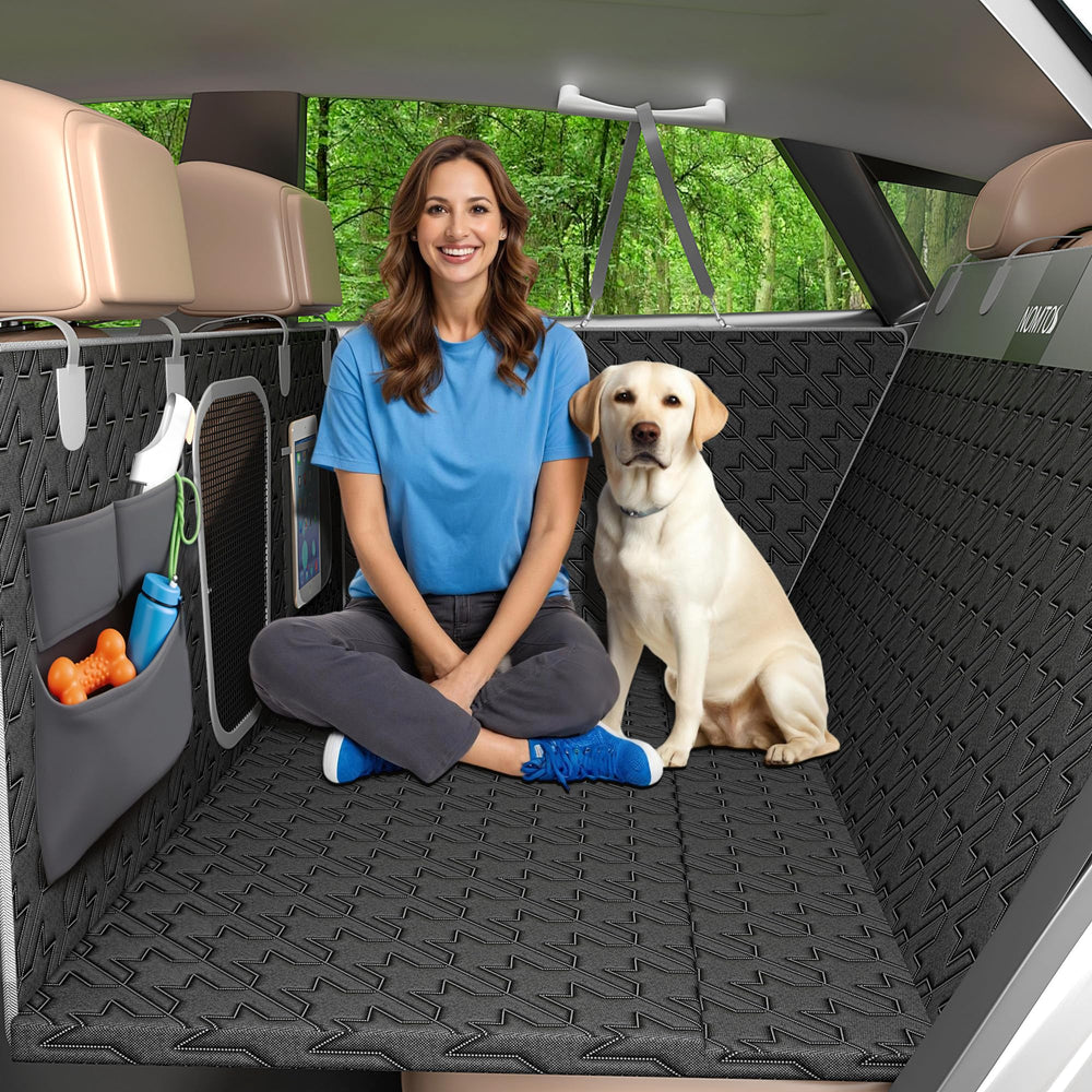 NOMTOS protector de asiento para perros con base dura, previene deslizamientos y protege el tapizado.